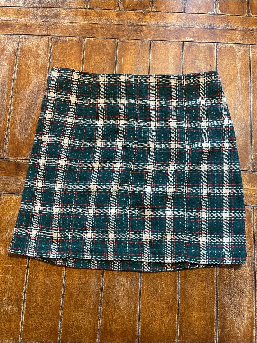 Plaid Mini Skirt in Dark Green and Cream